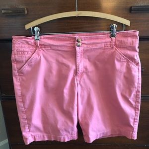 Lee Midrise Bermuda shorts